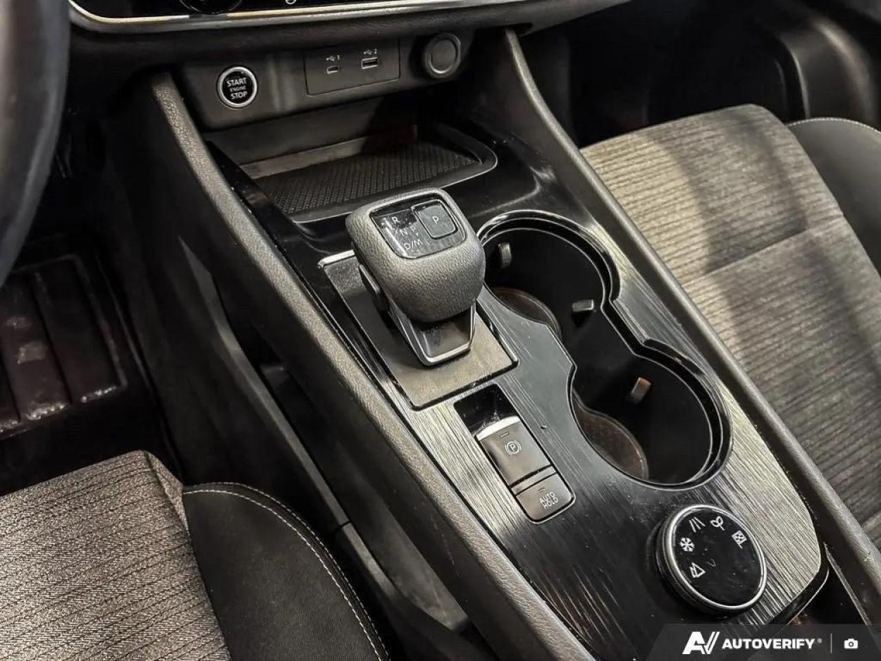 2024 Nissan Rogue SV Moonroof 4dr All-Wheel Drive Sport Utility Photo