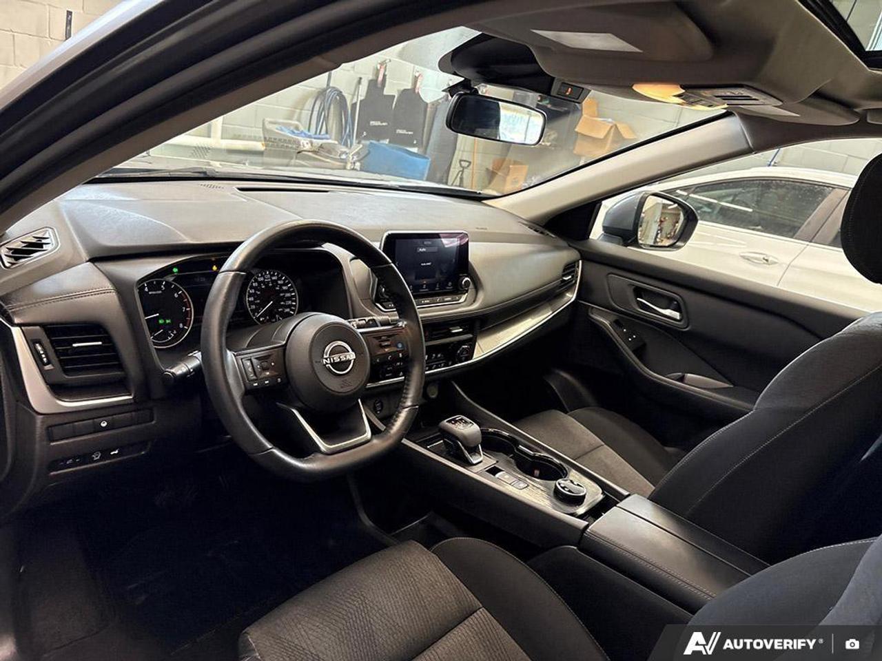 2024 Nissan Rogue SV Moonroof 4dr All-Wheel Drive Sport Utility Photo