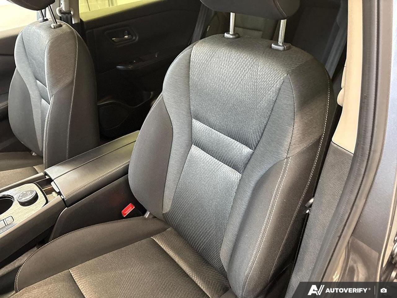 2024 Nissan Rogue SV Moonroof 4dr All-Wheel Drive Sport Utility Photo