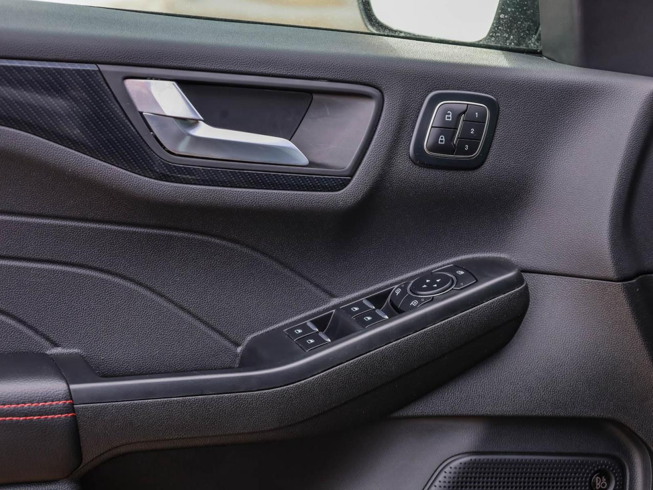 2025 Ford Escape ST-Line Elite 4dr All-Wheel Drive Photo