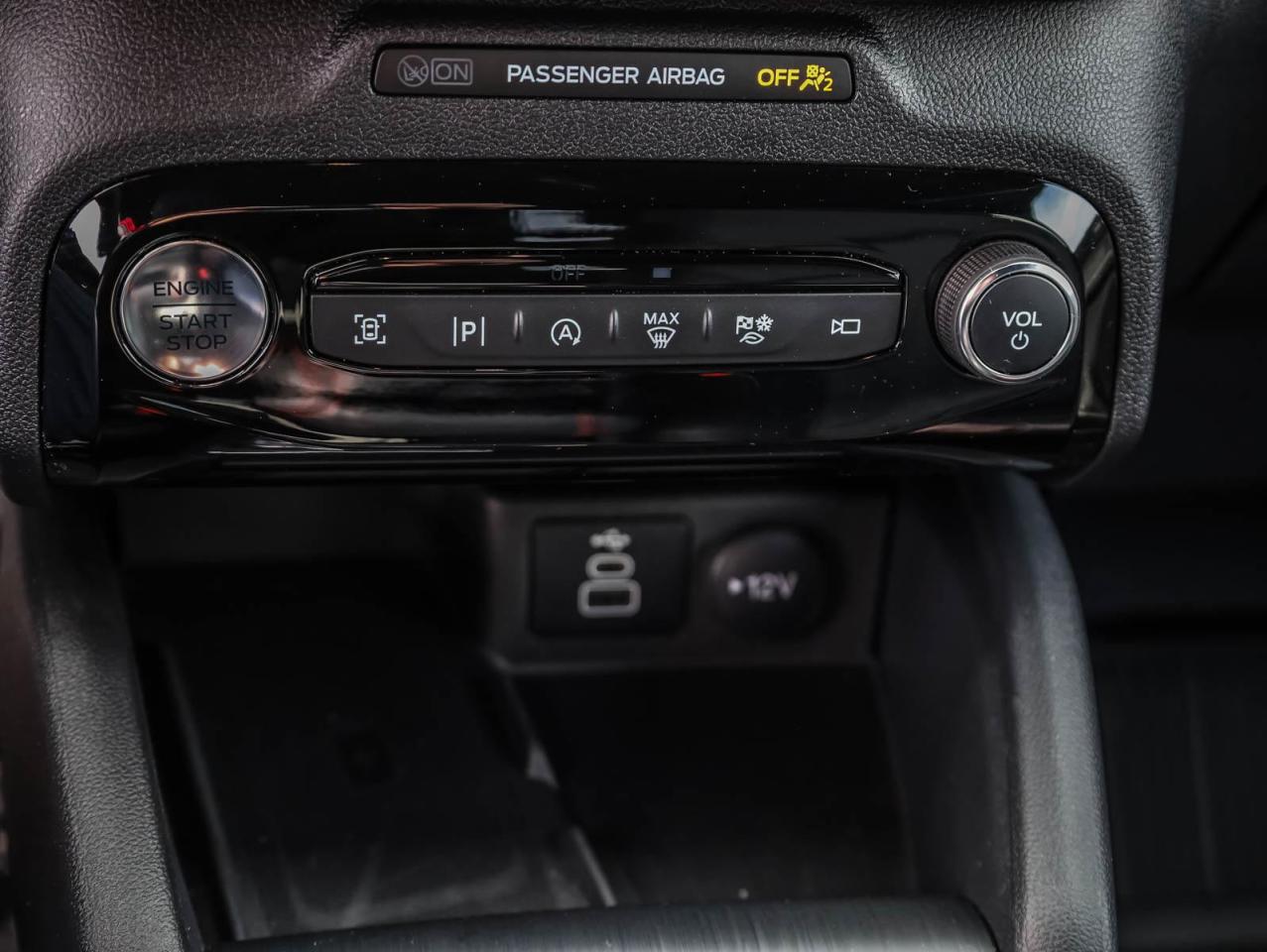 2025 Ford Escape ST-Line Elite 4dr All-Wheel Drive Photo