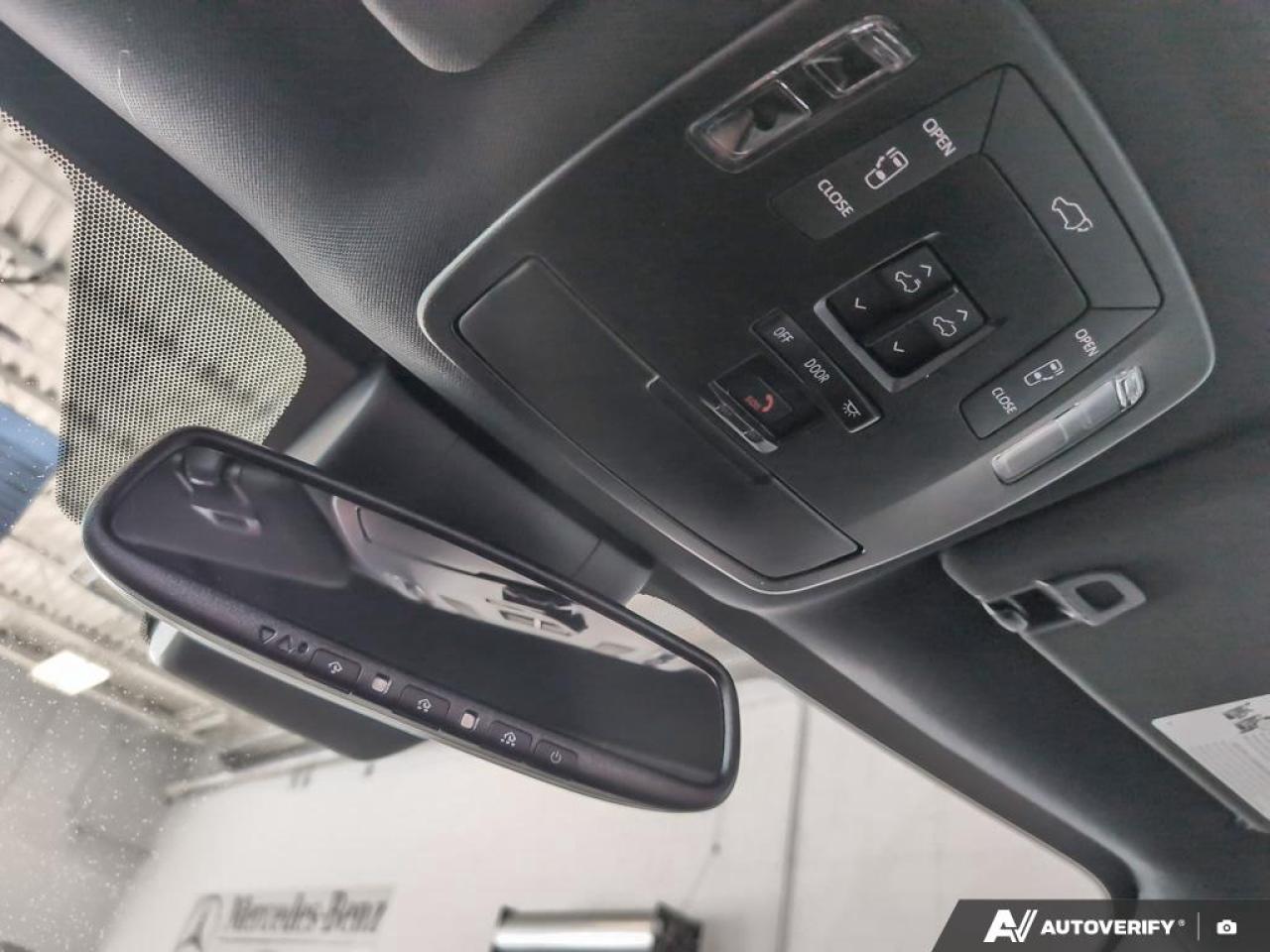 2025 Toyota Sienna LE 8-Passenger 4dr All-Wheel Drive Passenger Van Photo