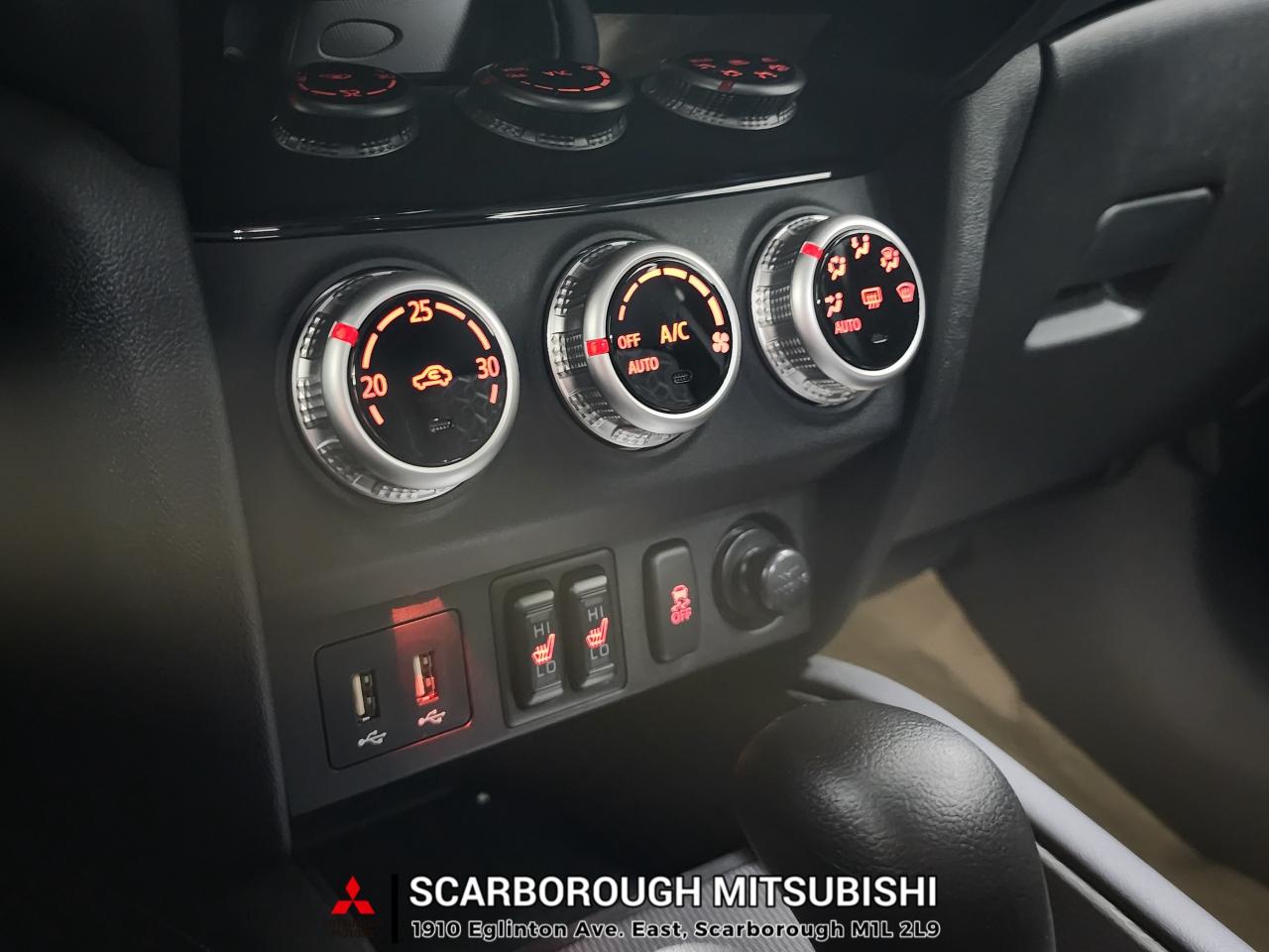 2025 Mitsubishi RVR ES FWD Carplay  Rear camera Photo