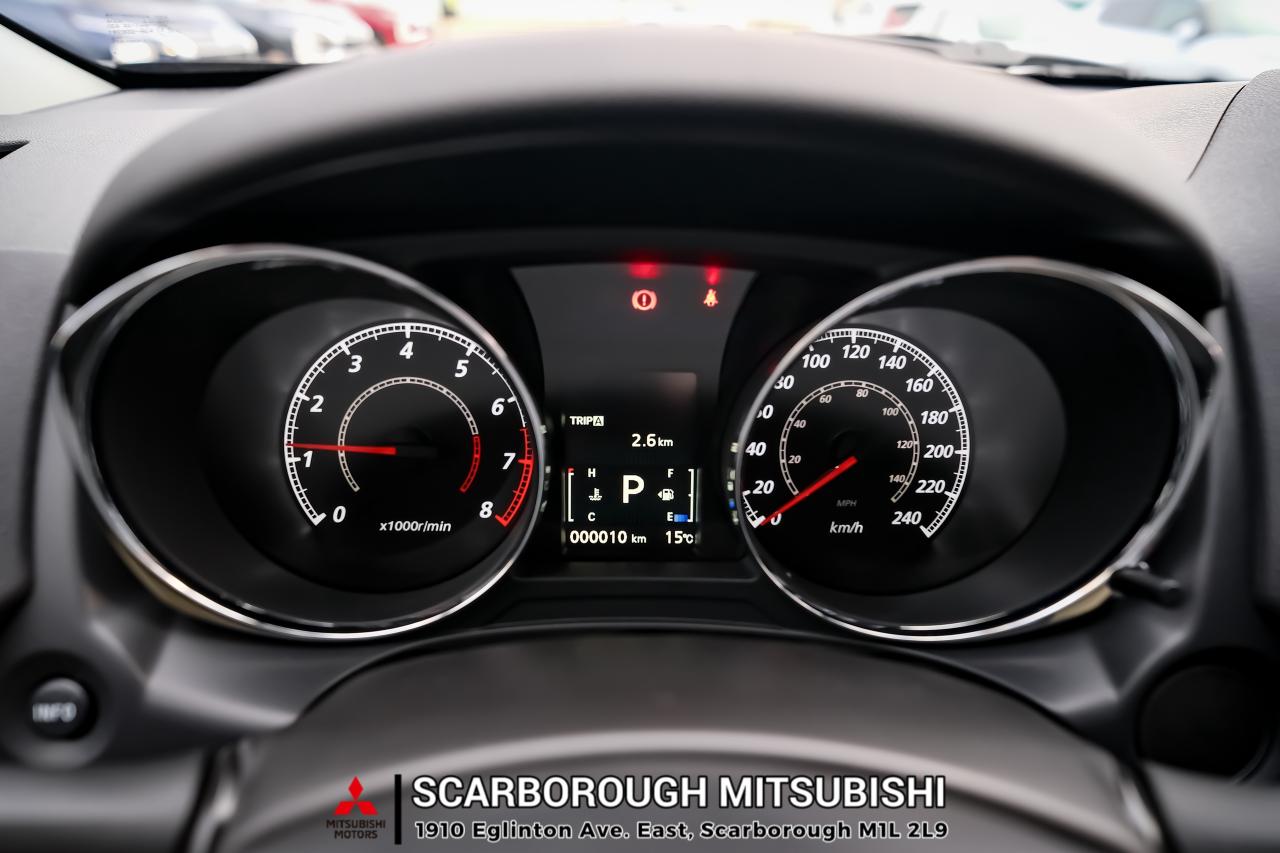 2025 Mitsubishi RVR ES FWD Carplay  Rear camera Photo