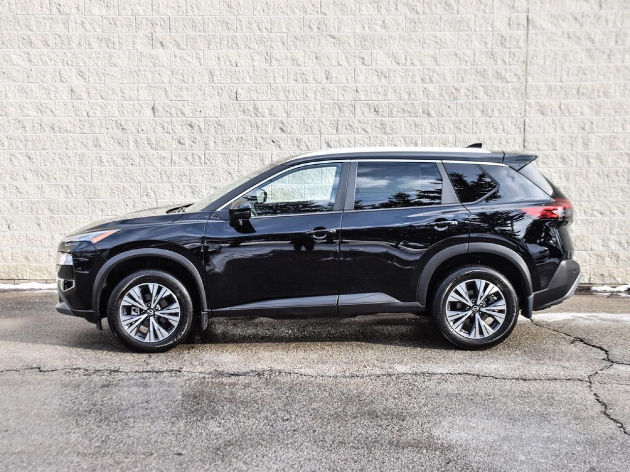 2023 Nissan Rogue SV Moonroof 4dr All-Wheel Drive Sport Utility Photo2