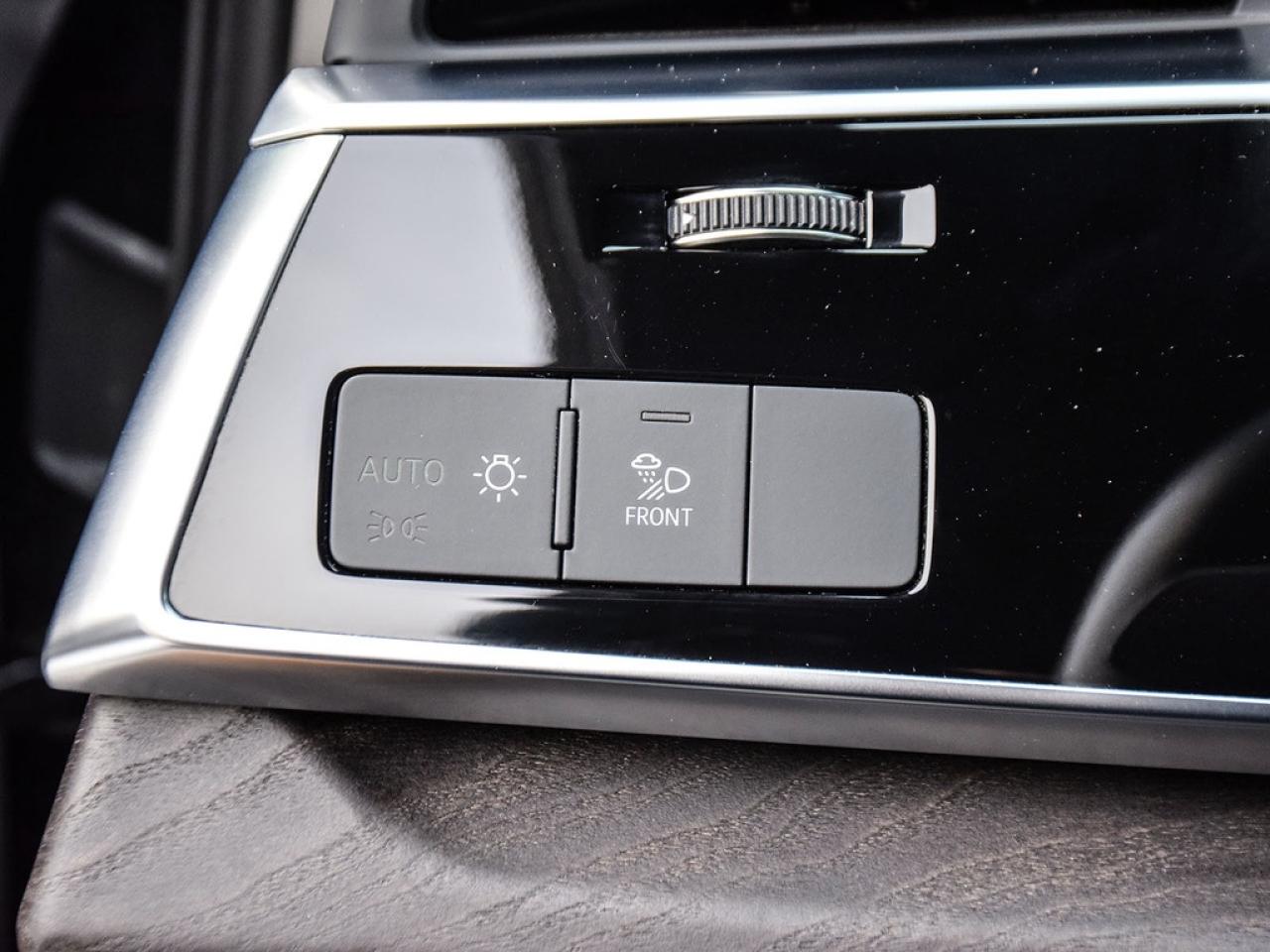 2022 Audi Q7 55 Komfort 4dr All-Wheel Drive quattro Sport Utility Photo