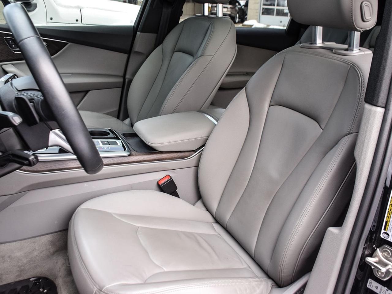 2022 Audi Q7 55 Komfort 4dr All-Wheel Drive quattro Sport Utility Photo