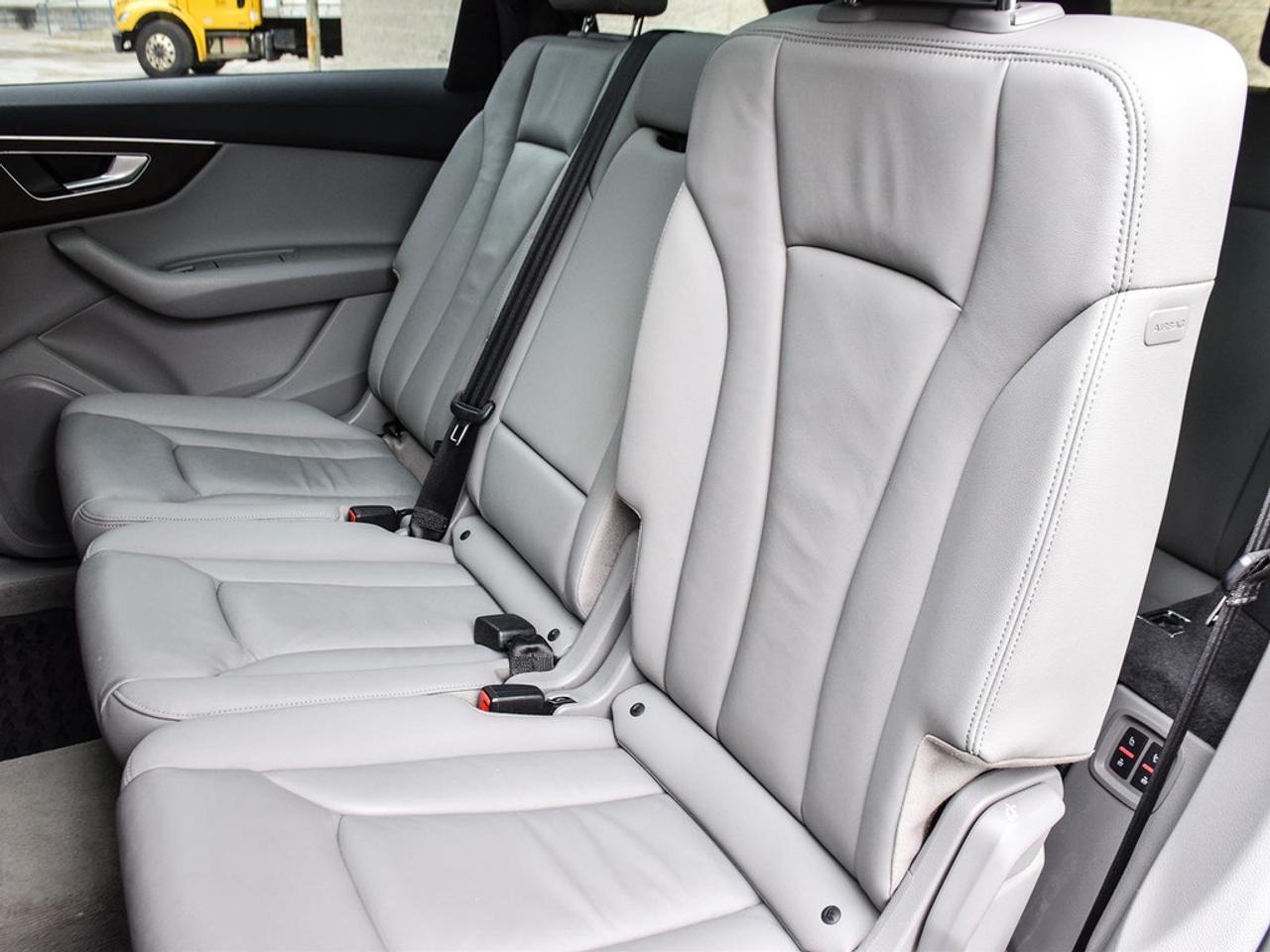 2022 Audi Q7 55 Komfort 4dr All-Wheel Drive quattro Sport Utility Photo