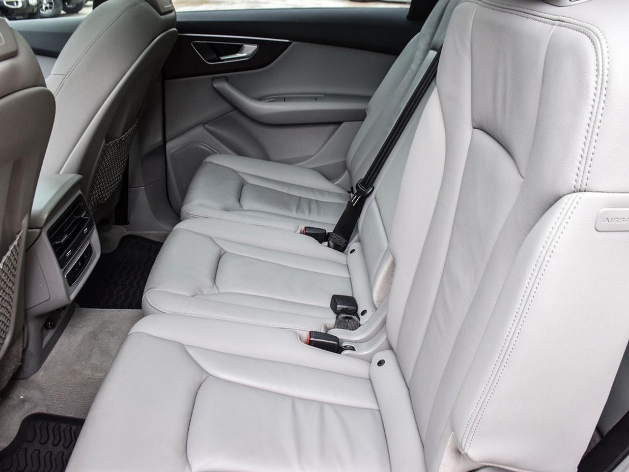 2022 Audi Q7 55 Komfort 4dr All-Wheel Drive quattro Sport Utility Photo