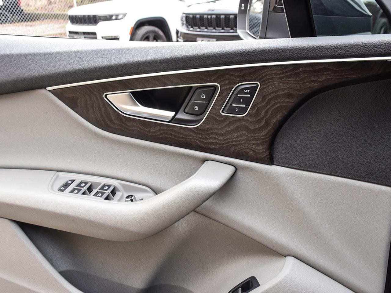 2022 Audi Q7 55 Komfort 4dr All-Wheel Drive quattro Sport Utility Photo