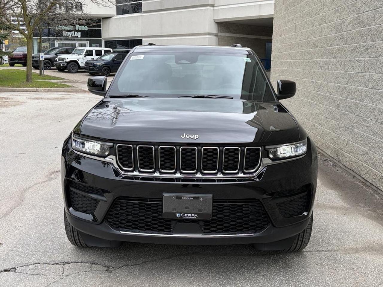 2026 Jeep Grand Cherokee Base 4dr 4x4 Photo4