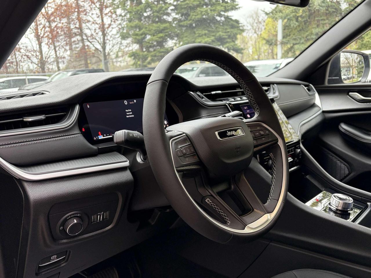2026 Jeep Grand Cherokee Base 4dr 4x4 Photo