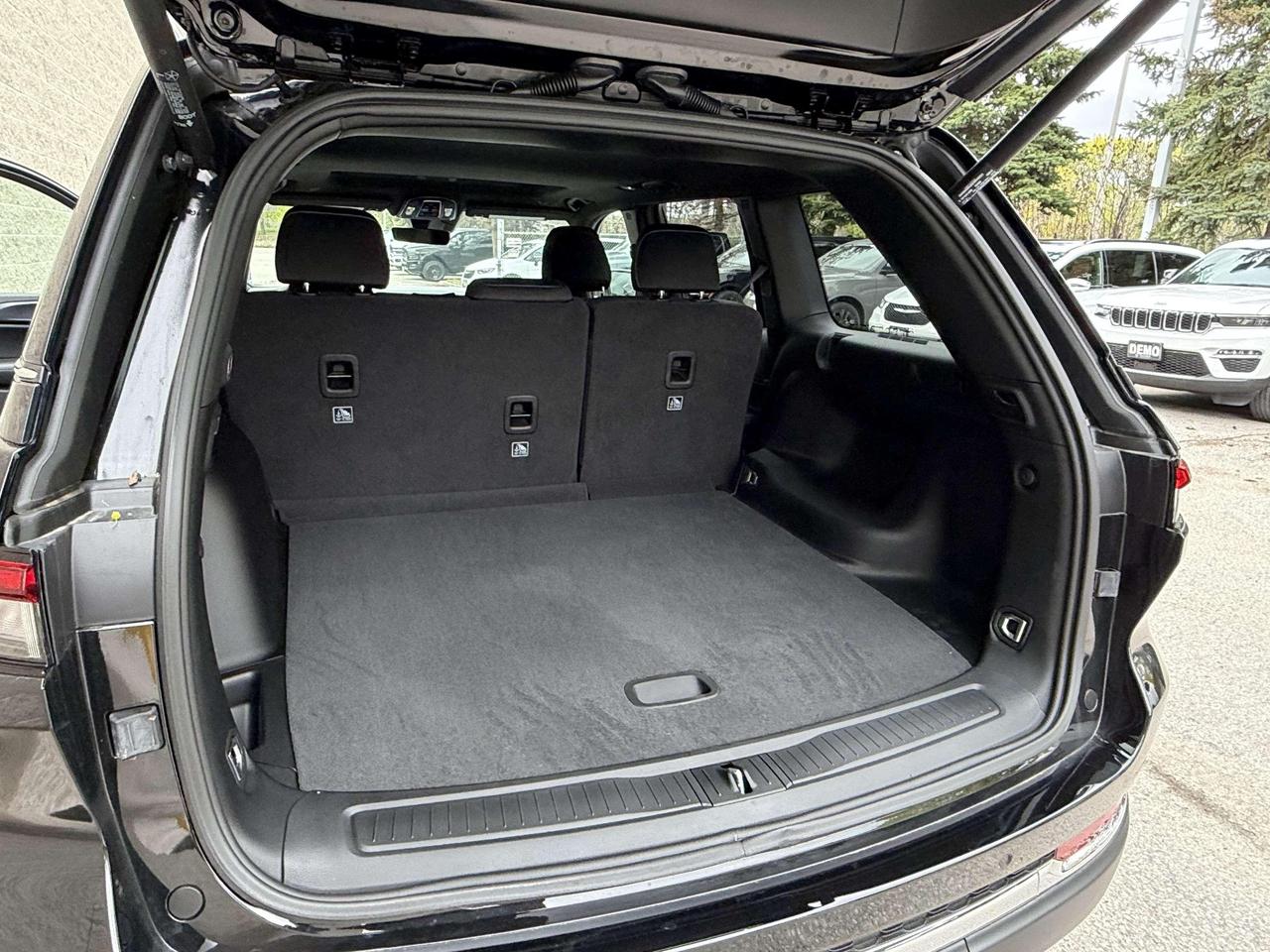2026 Jeep Grand Cherokee Base 4dr 4x4 Photo