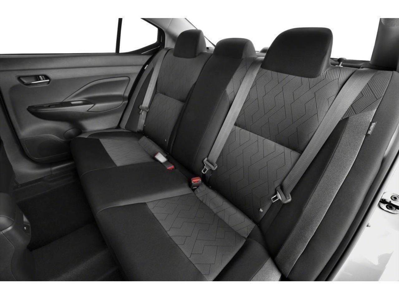 2025 Nissan Versa SV 4dr Sedan Photo