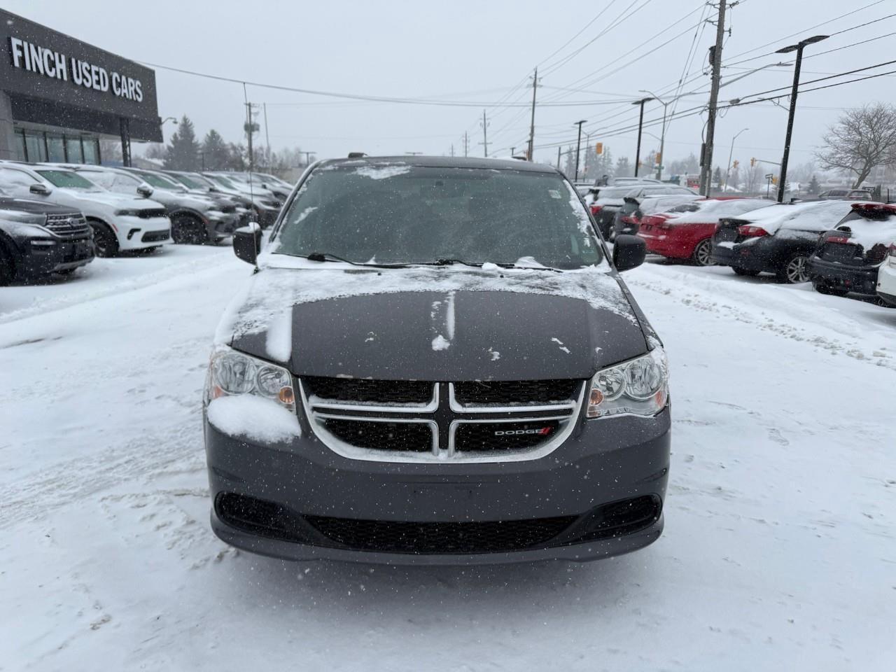 2016 Dodge Grand Caravan SE/SXT Passenger Van Photo