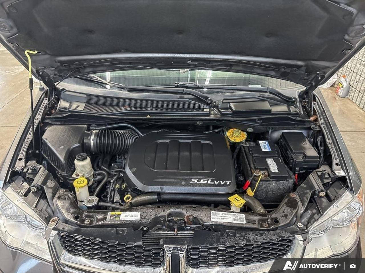 2016 Dodge Grand Caravan SE/SXT Passenger Van Photo