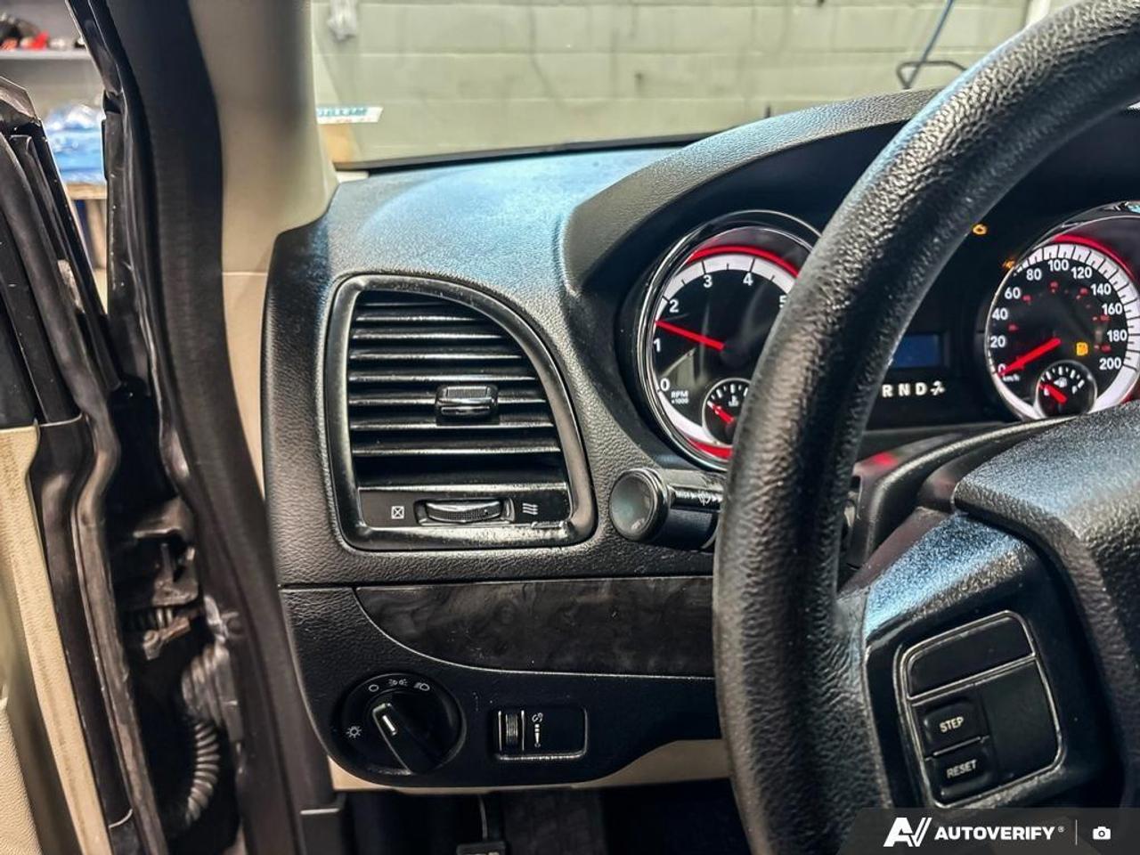 2016 Dodge Grand Caravan SE/SXT Passenger Van Photo