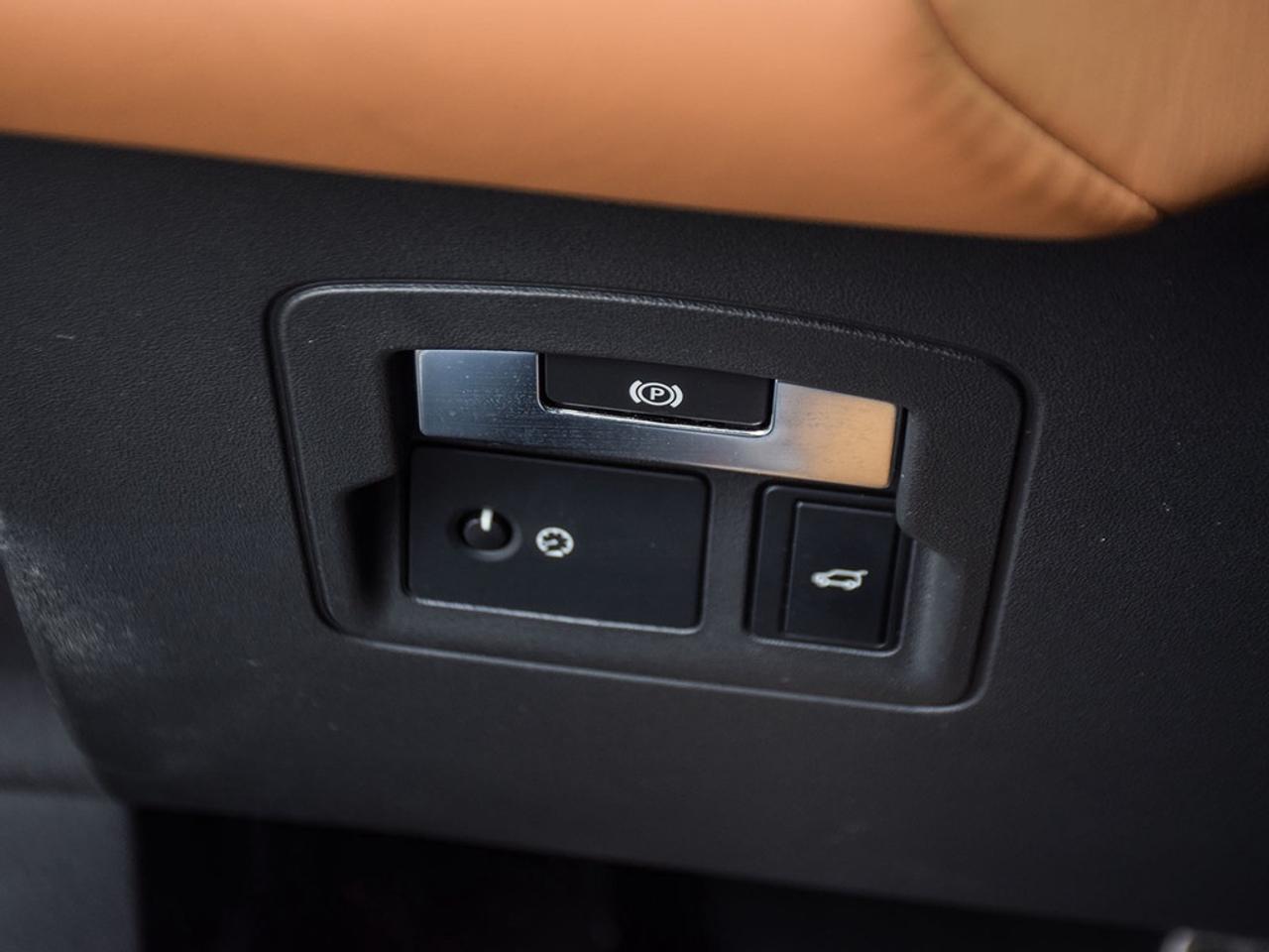 2018 Land Rover Range Rover Velar P380 HSE R-Dynamic 4dr All-Wheel Drive Photo