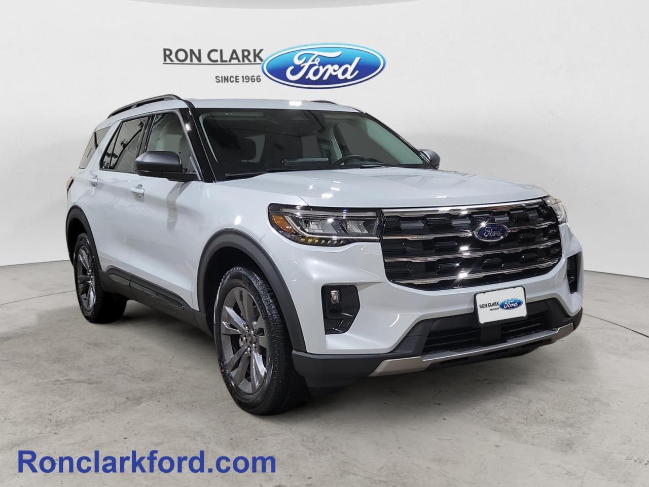 2026 Ford Explorer Active 4dr 4x4 Photo