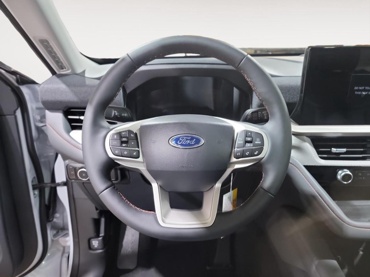 2026 Ford Explorer Active 4dr 4x4 Photo