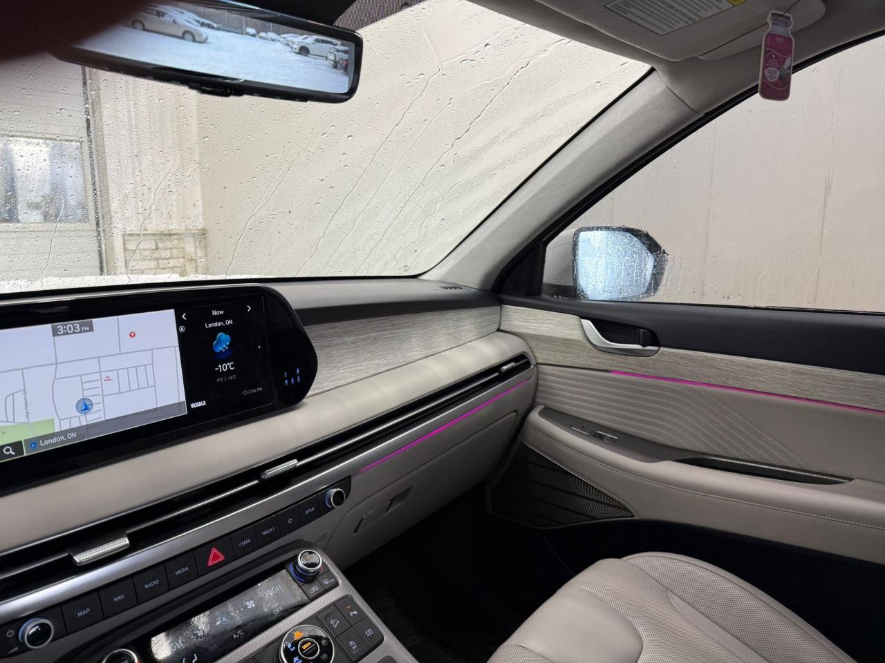 2023 Hyundai PALISADE Ultimate Calligraphy w/Beige Interior 4dr All-Wheel Drive Photo