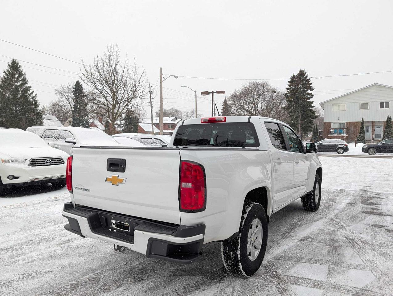 2020 Chevrolet Colorado 2WD Crew Cab 128  Work Truck Photo4
