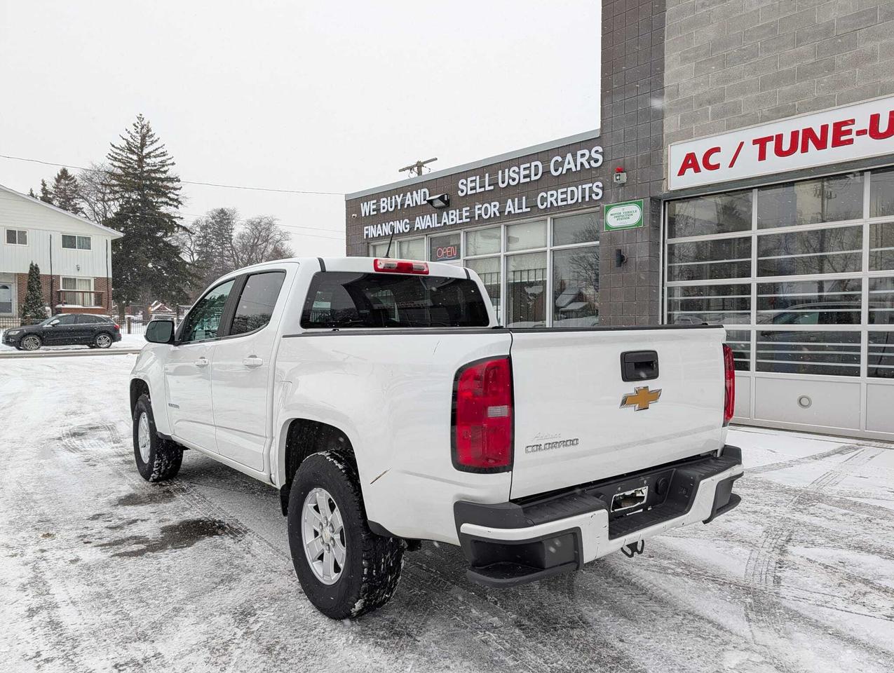 2020 Chevrolet Colorado 2WD Crew Cab 128  Work Truck Photo