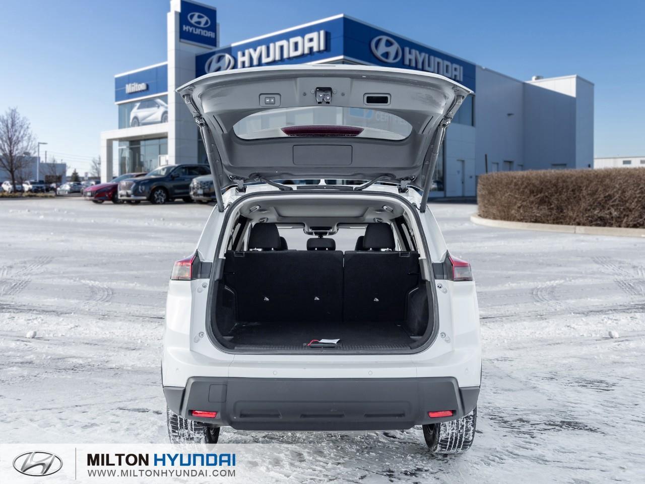 2025 Nissan Rogue Midnight Edition 4dr All-Wheel Drive Sport Utility Photo