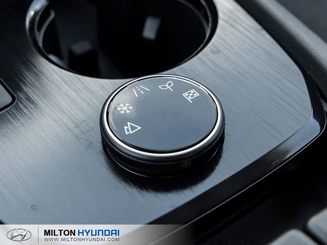 2025 Nissan Rogue Midnight Edition 4dr All-Wheel Drive Sport Utility Photo