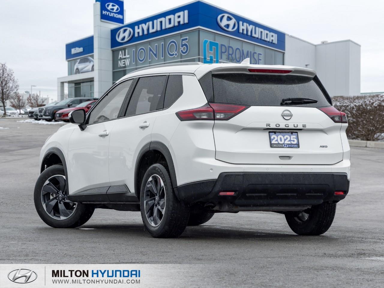 2025 Nissan Rogue Midnight Edition 4dr All-Wheel Drive Sport Utility Photo