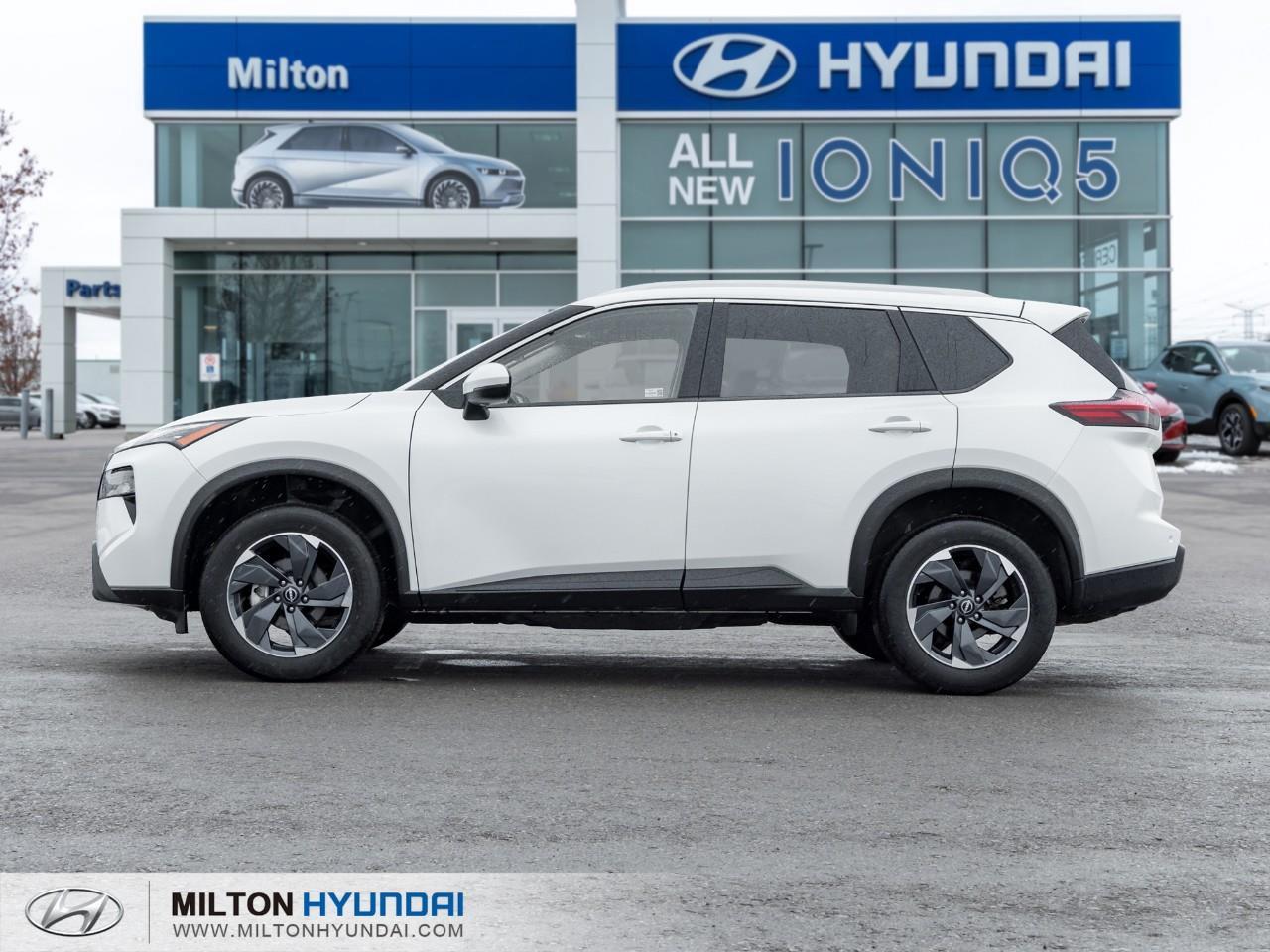 2025 Nissan Rogue Midnight Edition 4dr All-Wheel Drive Sport Utility Photo2