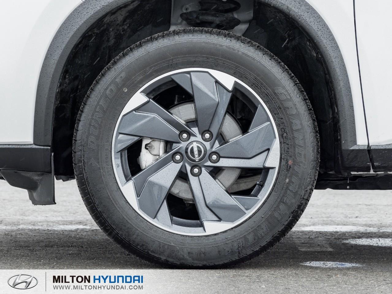 2025 Nissan Rogue Midnight Edition 4dr All-Wheel Drive Sport Utility Photo