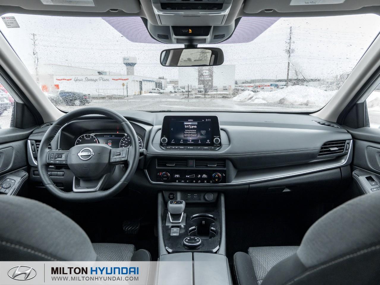 2025 Nissan Rogue Midnight Edition 4dr All-Wheel Drive Sport Utility Photo