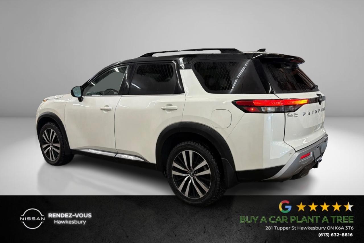 2024 Nissan Pathfinder Platinum Photo