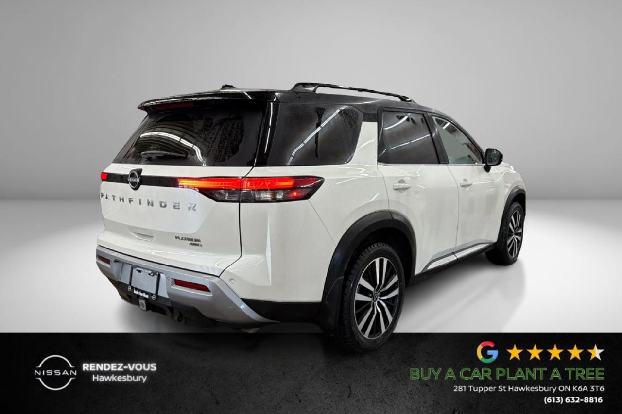 2024 Nissan Pathfinder Platinum Photo