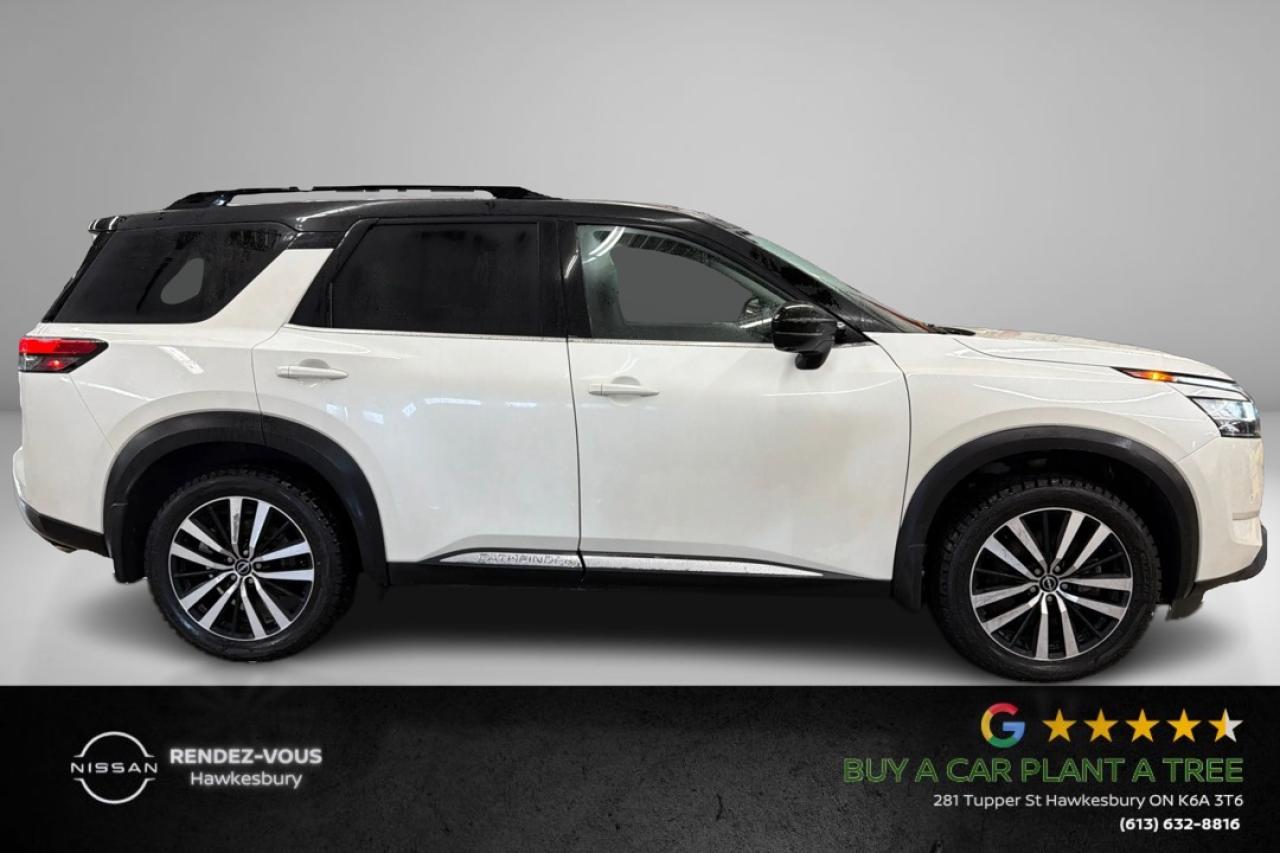 2024 Nissan Pathfinder Platinum Photo