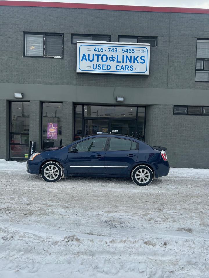 2012 Nissan Sentra 4dr Sdn I4 CVT 2.0 S   LOW KMS   ONE OWNER Photo