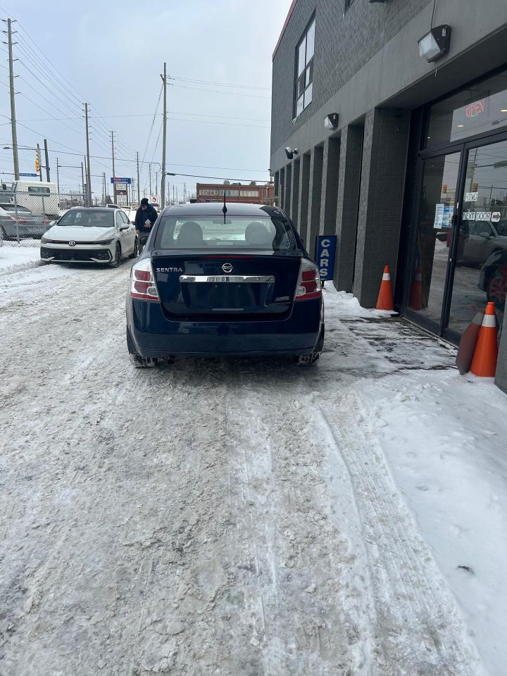 2012 Nissan Sentra 4dr Sdn I4 CVT 2.0 S   LOW KMS   ONE OWNER Photo3