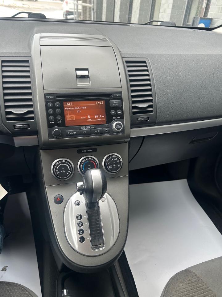 2012 Nissan Sentra 4dr Sdn I4 CVT 2.0 S   LOW KMS   ONE OWNER Photo