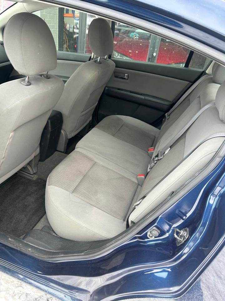 2012 Nissan Sentra 4dr Sdn I4 CVT 2.0 S   LOW KMS   ONE OWNER Photo