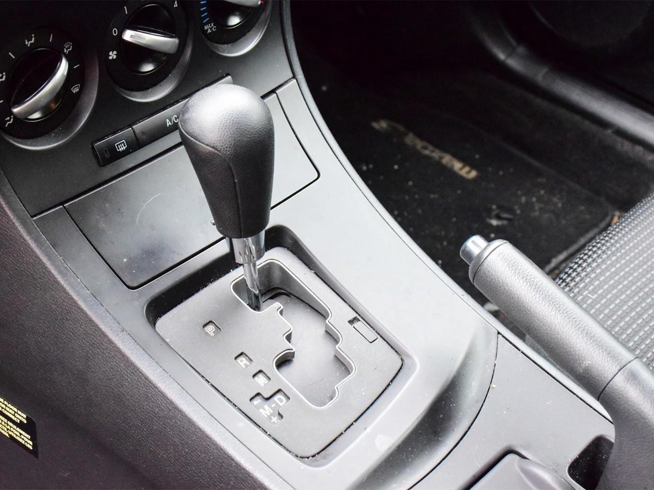 2012 Mazda 3 GX (A5) 4dr Sedan Photo