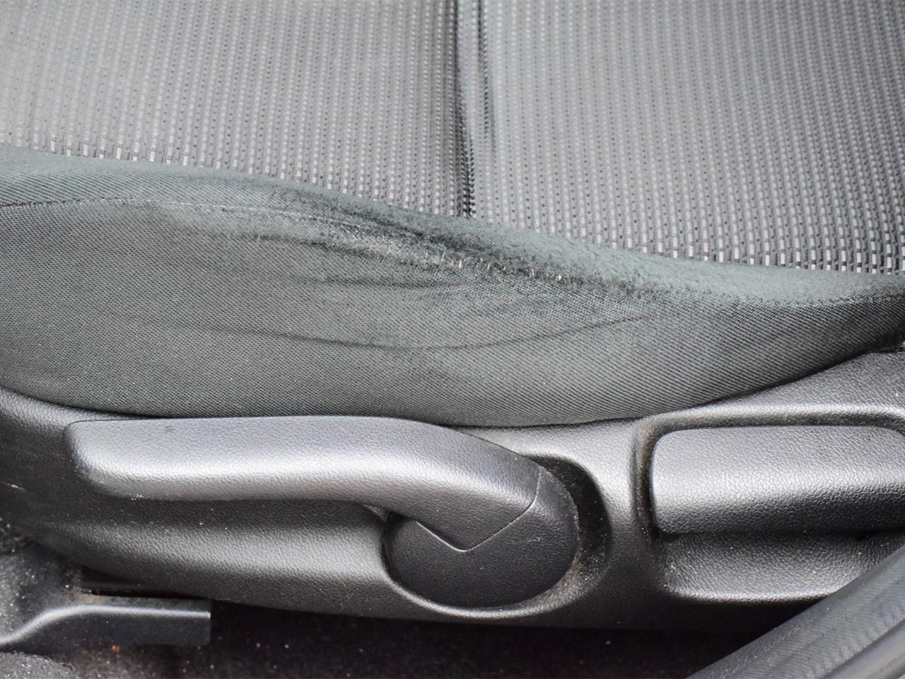 2012 Mazda 3 GX (A5) 4dr Sedan Photo