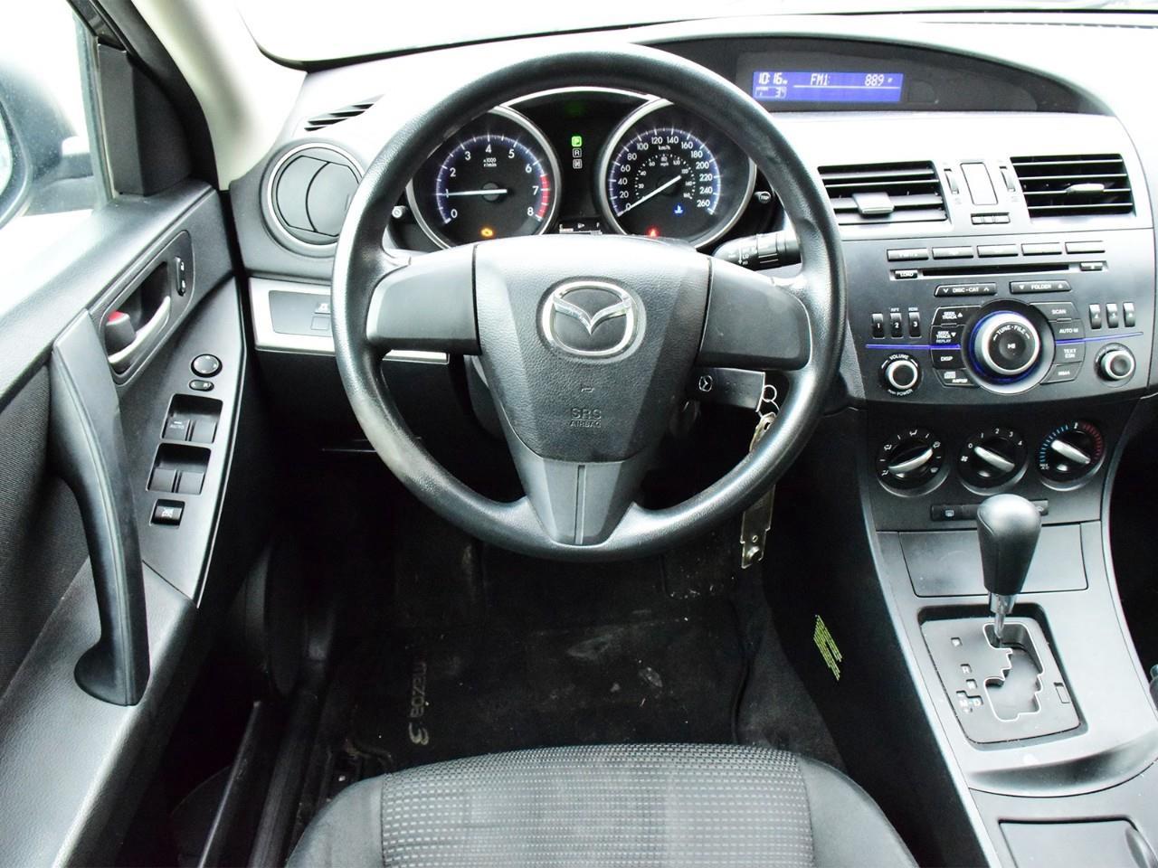 2012 Mazda 3 GX (A5) 4dr Sedan Photo