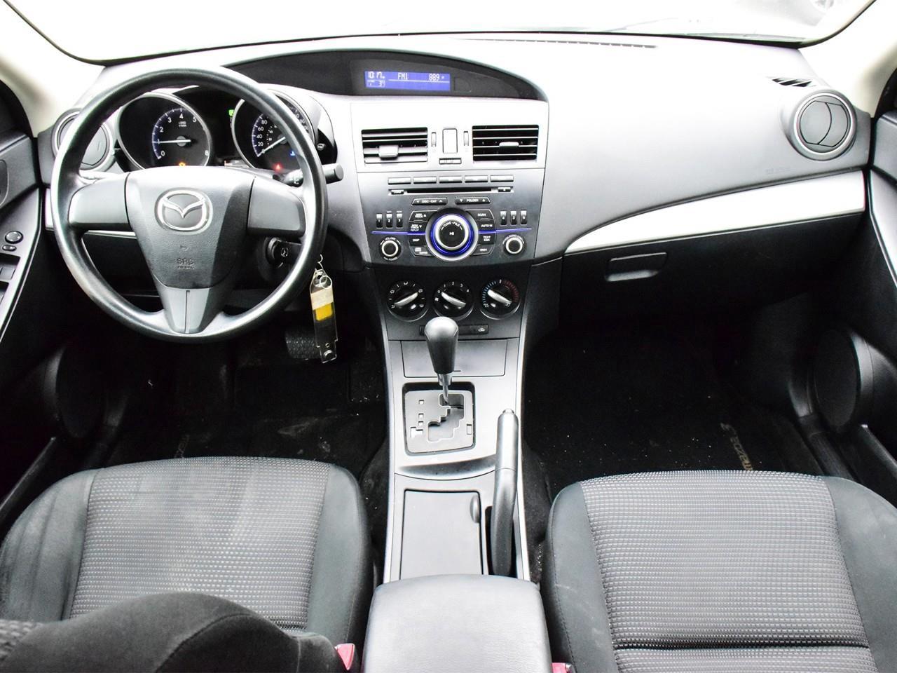 2012 Mazda 3 GX (A5) 4dr Sedan Photo