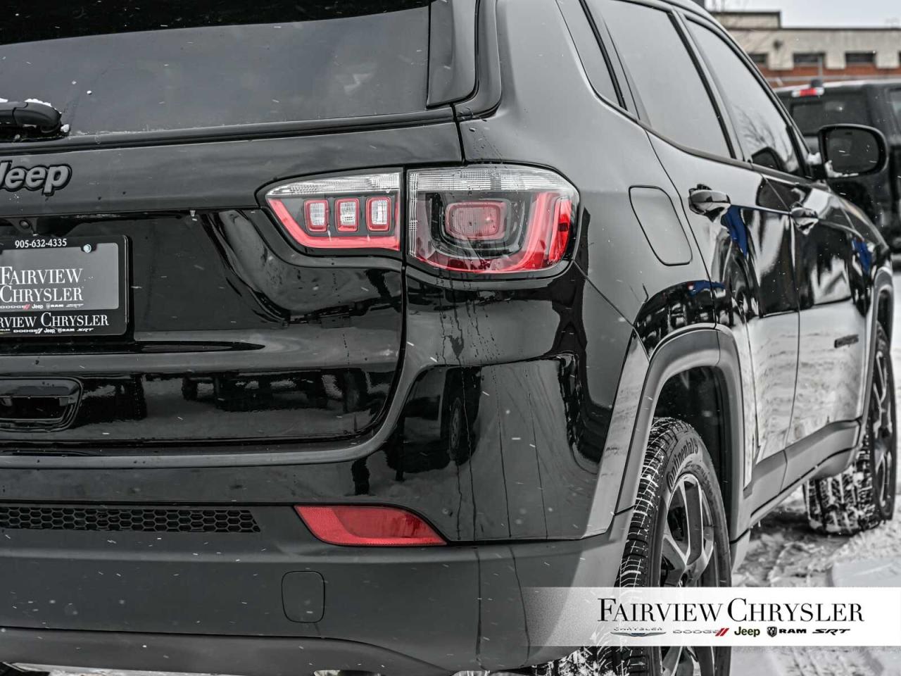 2025 Jeep Compass Altitude CARPLAY   HEATED SEATS   HEATED STEERING Photo