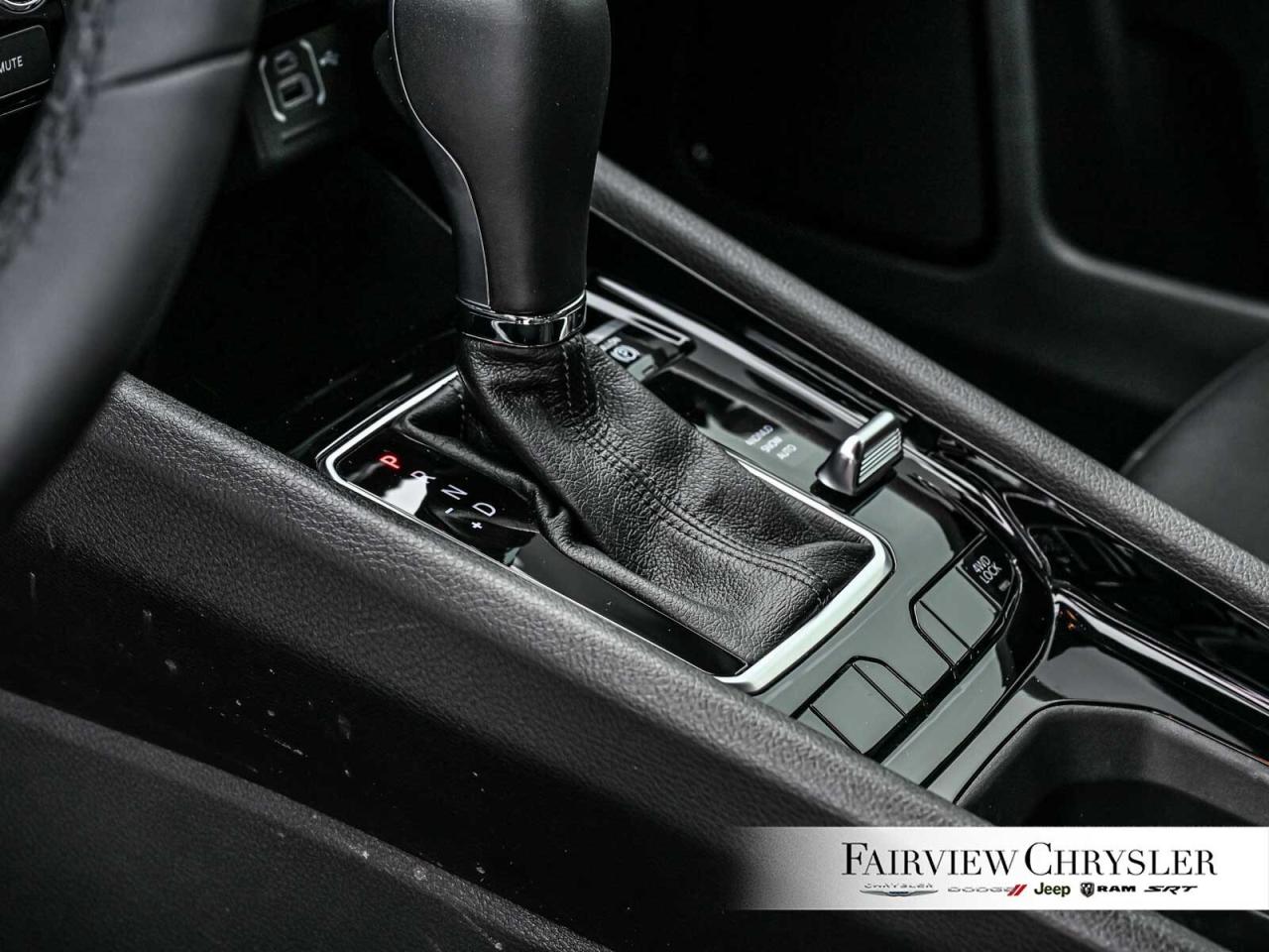 2025 Jeep Compass Altitude CARPLAY   HEATED SEATS   HEATED STEERING Photo