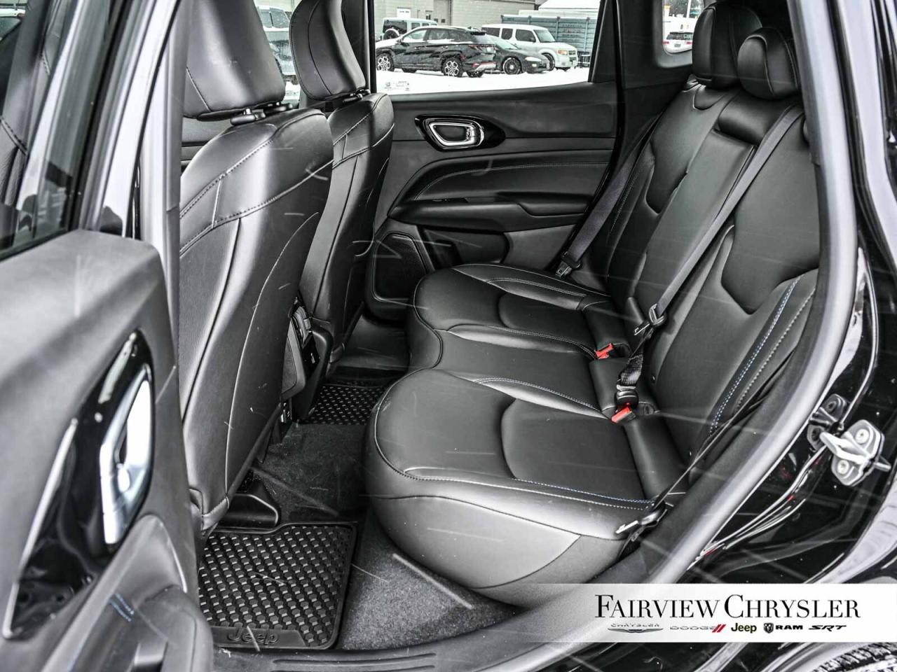 2025 Jeep Compass Altitude CARPLAY   HEATED SEATS   HEATED STEERING Photo