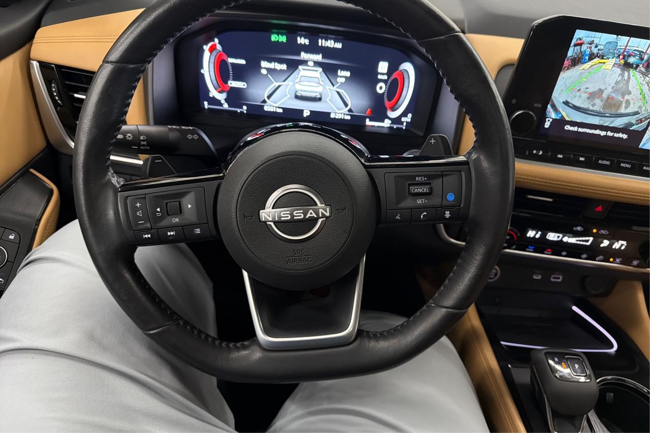 2023 Nissan Rogue Platinum Photo