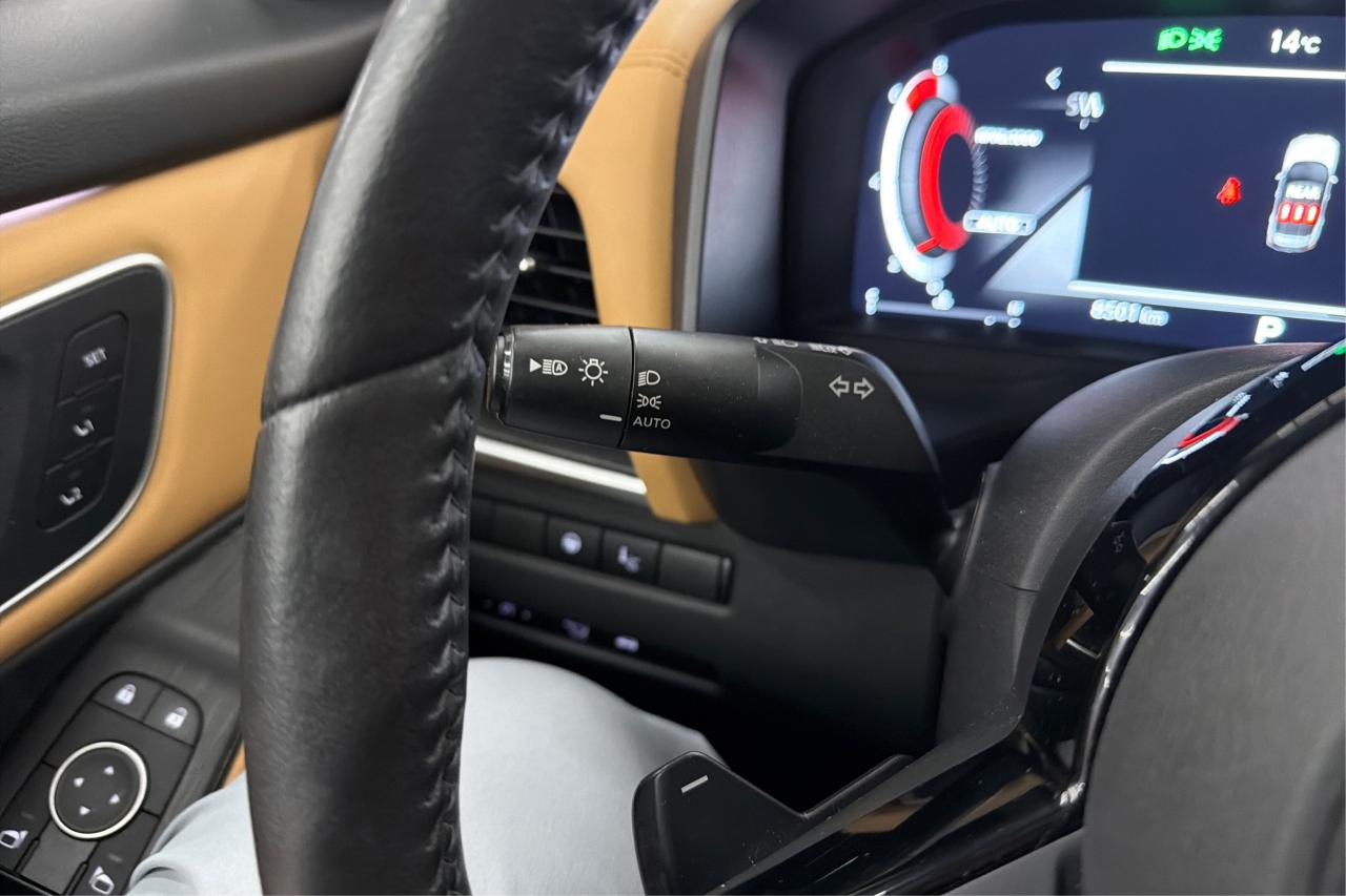 2023 Nissan Rogue Platinum Photo