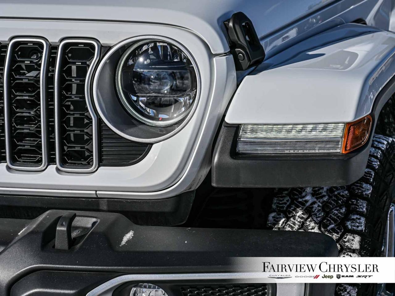 2024 Jeep Wrangler Sahara LEATHER   BLIND SPOT   NAV   ALPINE   CARPL Photo